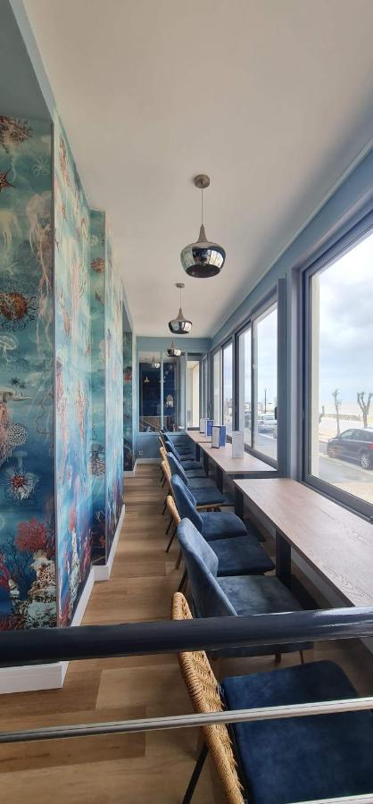 Hotel Restaurant L'Atelier Des Cousins Chatelaillon-Plage Exterior photo